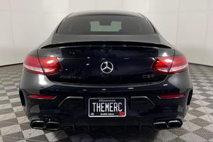 Mercedes-AMG C63 Coupé 2019 d'occasion en excellent état, moteur V8 biturbo - Product Image 3