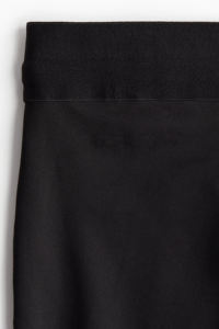 Collants courts de course noirs à la mode, élégants et à la mode avec imprimé réfléchissant et propre logo pour hommes Collants de confort personnalisés - Product Image 4