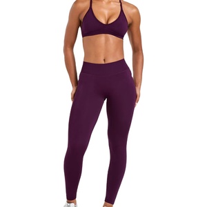 Ensemble de fitness sans couture, haut de sport à bretelles, soutien-gorge de sport sans dos rembourré, col halter, leggings taille haute, ensemble de pantalons - Product Image 1