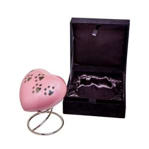 โกศใส่เถ้ากระดูกสัตว์เลี้ยงรูปหัวใจสีขาว งานโลหะ ขายส่ง พร้อมแถบลายอุ้งเท้าสีทอง อุปกรณ์งานศพ - Product Image 5