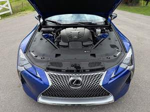 Lexus LC 500 Convertible 2024 Usado en Buen Estado, Paquete de Personalización Bespoke, 5100 Millas - Product Image 6