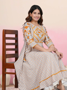Soft fabric floral printed anarkali <b>kurta</b> comfortable fit elegant traditional <b>indian</b> wear styled <b>for</b> daily use summer wear - Product Image 6