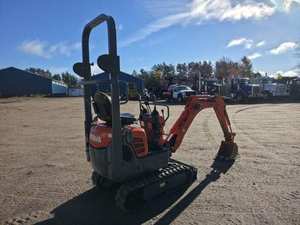 Miniexcavadora Kubota K008-3 2018: Potencia Ultracompacta para Proyectos de Acceso Limitado - Product Image 4