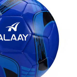 Alaay Ballon de football personnalisé Logo coloré cousu à la machine Extérieur PVC PU TPU Taille 5 Ballons de football 5 pour l'entraînement de match - Product Image 3