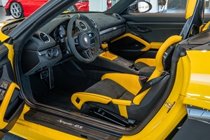 Porsche 718 Spyder RS Weiissach CLEAN 2025 Speed Yellow - Product Image 5
