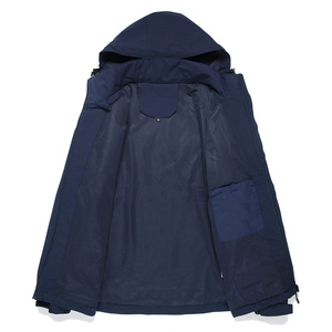 Chaqueta de Senderismo Impermeable con Capucha y Puños Elásticos, Personalizable con Logotipo y Tallas a Medida - Product Image 3