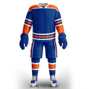 Uniforme Ice Hokey de calidad superior con colores personalizados y logotipos hechos de material transpirable adecuado para equipos y clubes - Product Image 1