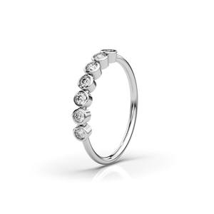 แหวนเพชรคลาสสิค 7 เม็ด เพชรเลี้ยงในห้องปฏิบัติการ ทองคำ 18K สีเหลือง ความใส VVS/VS สี D/E/F ของขวัญสำหรับวันครบรอบ - Product Image 4