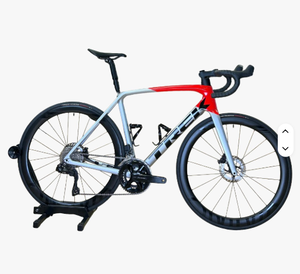 Bicicleta Trek Emonda SL6 Pro de Alto Rendimiento, Nueva - Product Image 6