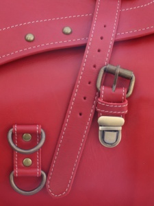 RABADA fait à la main Vintage artisanat étanche cuir guidon vélo sac à outils Buff cuir voyage accessoire troncs moto - Product Image 5