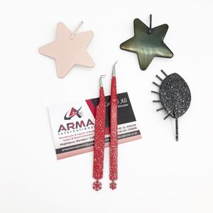 Pince à épiler à isolation scintillante à 90 degrés Pince à extension de cils en acier inoxydable avec design et logo CNC personnalisés - Product Image 4