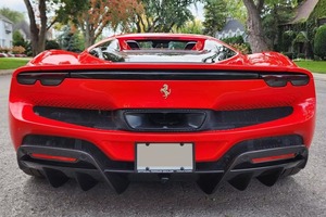 Ferrari 296 GTS Convertible 2023 Certificado, Seminuevo, Motor Turbo Híbrido, Interior en Cuero Claro, Tracción Trasera, ACC - Product Image 3