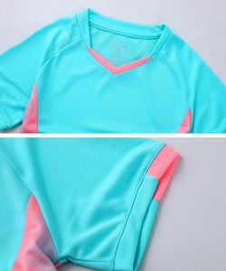 Camiseta de Fútbol Icónica para Hombre, Uniforme al por Mayor, Corte Táctico Corto, Transpirable, Ropa Deportiva, Colores y Logotipo Personalizables - Product Image 4