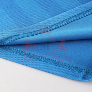 Camiseta de Fútbol para Hombre, Degradado Azul, Manga Corta, Cuello en V, Poliéster que Absorbe la Humedad, Ajuste Atlético, para Todas las Temporadas - Product Image 6