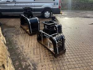 กรงเล็บขุดดินเหล็กกล้าความแข็งแรงสูงประสิทธิภาพสูง รุ่น Hanner HG100T ปี 2025 ขนาดปากกรงเล็บ 600-700 มม. รองรับน้ำหนัก 1-3 ตัน พร้อมระบบหมุนเลือกแบบหมุนได้ - Product Image 3