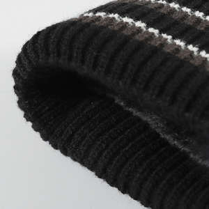 Wholesale Unisex Knitted Winter Hat Custom Knitted Pom Bobble Hat Footy Beanie Acrylic Hats With Custom Label jacquard - Product Image 2