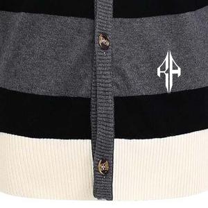 Top nouveau 2025 matériel de haute qualité Logo personnalisé conception hommes Cardigan hiver pull en gros laine/acrylique par ATLANTIC - Product Image 6