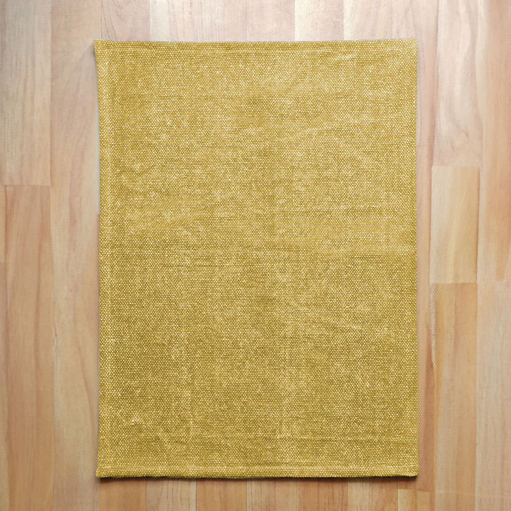 สีเหลือง