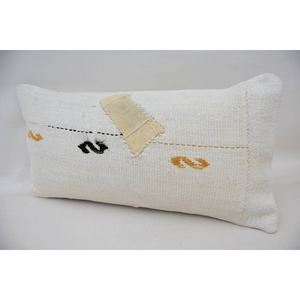 Oreiller en laine beige 12x24 pouces de luxe brodé à l'aiguille Patchwork Design tissé Floral Vintage plante feuille pour voiture noël - Product Image 3