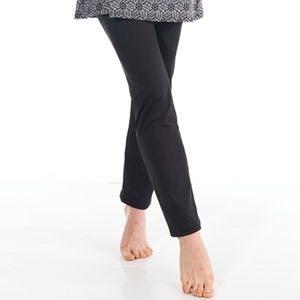 Conjunto de Burkini para Mujer Hecho en Pakistán, Corte Alto, Diseño y Marca Personalizados, Secado Rápido y Transpirable, Ropa de Playa de Poliéster y Spandex - Product Image 3