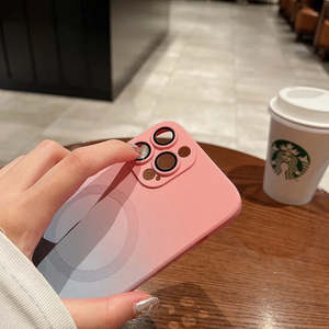 Custodia per iPhone 14 Plus e 13 Pro Max, Elegante con Motivo Sfumato, in Materiale TPU, Multicolore, Confezione Regalo - Product Image 4