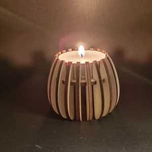Support de bougie conique en bois naturel fait à la main de luxe, découpe au laser moderne, décoration de table à domicile, pièce cadeau, accessoire élégant - Product Image 4