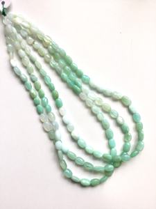 Perles de pierres précieuses en opale bleue naturelle lisses et ombrées pour la fabrication de bijoux fins - Product Image 3