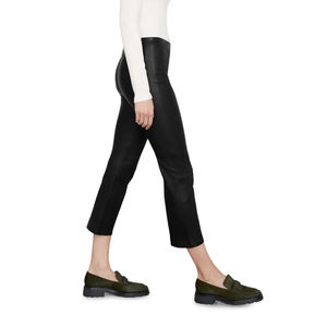 2025 pantalones de cuero PU verde para mujer, logotipo personalizado, estilo impreso, temporada de invierno, ajuste Regular, cintura media, lavado medio, transpirable - Product Image 1