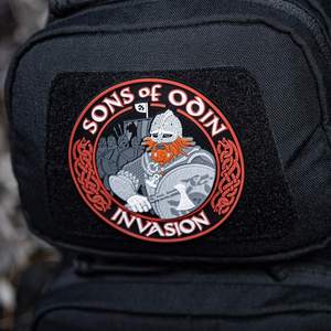 Échantillon gratuit, étiquette textile en pvc souple, vente en gros, logo 3d en relief, étiquette en caoutchouc pvc personnalisé pour vêtements - Product Image 2