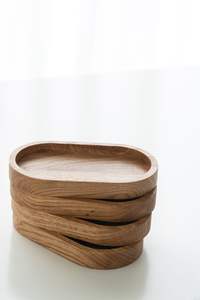 ถาดไม้วอลนัททรงกลมสีน้ำตาลชนบทขนาดเล็กออกแบบได้ตามที่ต้องการถาดใส่อาหารพร้อมที่จับถาดใส่สาร์ธรรมชาติ - Product Image 2