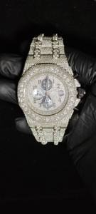 นาฬิกาข้อมือแบบอนาล็อกประดับเพชรโมอิสซาไนต์แบบปรับแต่งได้ ฝังเพชรระดับ VVS พร้อมกลไกควอตซ์ หน้าปัดกระจก สำหรับเป็นของขวัญทางธุรกิจ - Product Image 5