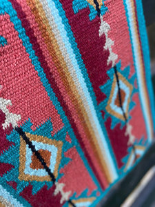 Couverture/coussin de selle en laine multicolore de conception néo-zélandaise faite à la main pour chevaux Top laine pour les spectacles occidentaux - Product Image 2