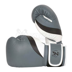 Vente en gros de gants de boxe en cuir de qualité professionnelle de qualité supérieure Gants à lacets personnalisables avec marque privée - Product Image 3