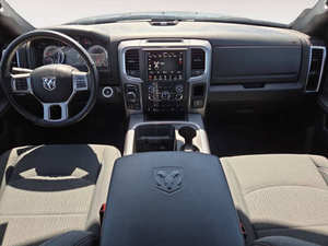 2023 R * AM 1500 Classic Warlock Herramienta manual usada - Product Image 4