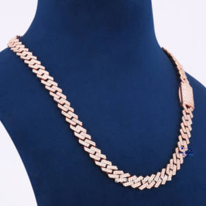 Timeless Glow Moissanite Diamond Chain Mezcla perfecta de sofisticación y estilo callejero Precisión elaborada en plata de ley 925 - Product Image 2