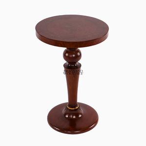 Mesa Auxiliar Redonda de Caoba de Lujo con Incrustaciones Florales Intrincadas y Base de Pedestal Clásica para Interiores Elegantes - Product Image 1