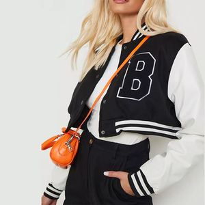 Veste universitaire en laine brodée avec lettres rétro personnalisée, uniforme de baseball hip-hop tendance pour femmes et unisexe avec doublure en soie - Product Image 5