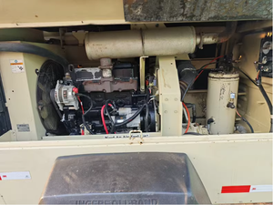 Mesin kompresor portabel IR <span class=keywords><strong>Ingersoll</strong></span> <span class=keywords><strong>Rand</strong></span> 185 CFM 100 PSI Diesel 6 silinder - Product Image 4