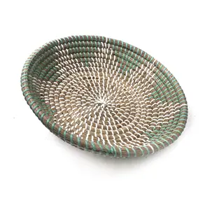 Natural Handwoven Seagrass Wall Decoration Eco-friendly Wall Hanging Basket Vietnamese Supplier ODM/OEM