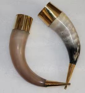 Corne à boire viking, mug artisanal en corne naturelle, sans danger pour les aliments, idéal pour boire de la bière avec un support en métal, pour les cadeaux et les collectionneurs - Product Image 4