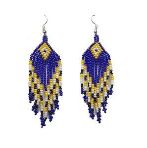 Pendientes colgantes de flecos largos con cuentas de semillas coloridas hechas a mano con estilo para mujer, accesorio de moda personalizable con diseño de cuentas - Product Image 6