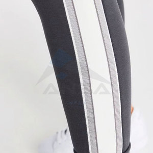 Pantalones Casuales de Mujer con Logotipo Personalizado, Diseño Invernal de Última Moda con Cintura Ajustable con Cordón, Ajuste Cómodo y Lavado, Pantalones Deportivos Elegantes - Product Image 5