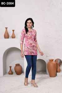 Nuevo exclusivo indio Casual y uso diario Material de algodón Kurtis corto y Top algodón Impresión digital Festival Wear Kurtis - Product Image 3