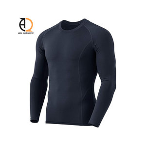Ventes en gros de rashguards pour hommes, dernier design, rashguards pour hommes fabriqués au Pakistan, rashguards pour hommes - Product Image 4