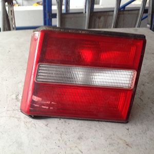 LUCE DI STOP POSTERIORE DESTRA INTEGRATA NELLA PORTA LANCIA K Saloon (94>) - Product Image 1