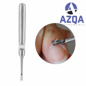 ที่ดันหนังกำพร้าสแตนเลสแบบสองด้านสำหรับดูแลเล็บ ทำความสะอาด และทำเล็บมือเล็บเท้า ขายส่ง - Product Image 2