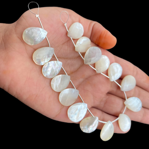 Cuentas en forma de madre de Pera, piedras preciosas sueltas, fabricación de joyas DIY, collar, pendiente, colgante, piedra preciosa - Product Image 1