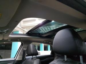 ซีดานประหยัดน้ำมัน LA008681 K5 Kia 2020 Kia พร้อมเครื่องยนต์ปล่อยมลพิษต่ำที่นั่งสบายสำหรับการขับขี่ในเมืองและทางหลวง - Product Image 6