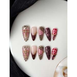 Accesorio de Uñas de Terciopelo con Diseño Cruzado - Product Image 4