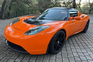 TESLA ROADSTER SPORT 2010 USADO, Volante a la Izquierda/Derecha - Product Image 2